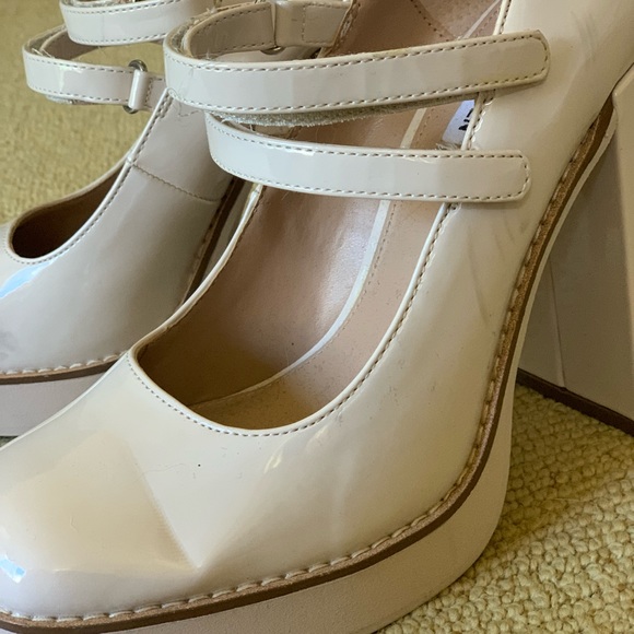 Steve Madden Twice Platform Pump Mary Jane Bone - Picture 3 of 8